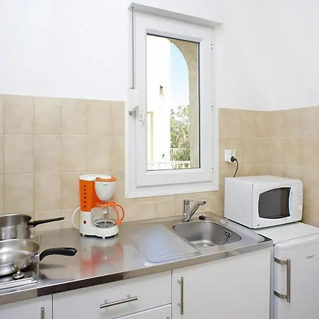 Apartment In Ile Rousse Near Bodri Beach, Cleaning Included Appartamento *