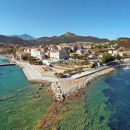 Apartment In Ile Rousse Near Bodri Beach, Cleaning Included LʼÎle-Rousse
