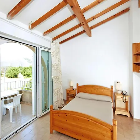 Apartment In Ile Rousse Near Bodri Beach, Cleaning Included LʼÎle-Rousse