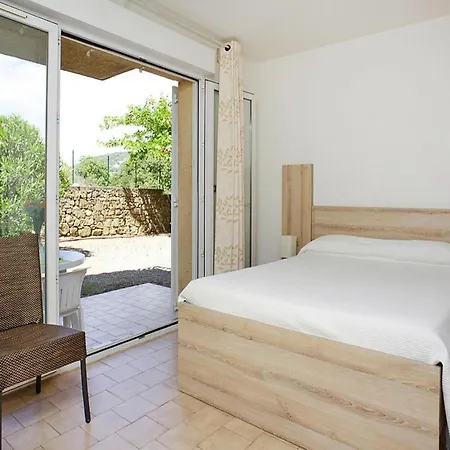 Apartment In Ile Rousse Near Bodri Beach, Cleaning Included * LʼÎle-Rousse